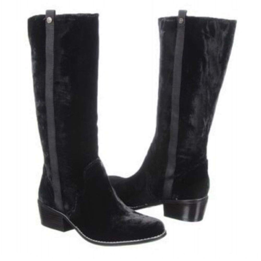Black Velvet Mid-Calf Women's Boots - Unbranded